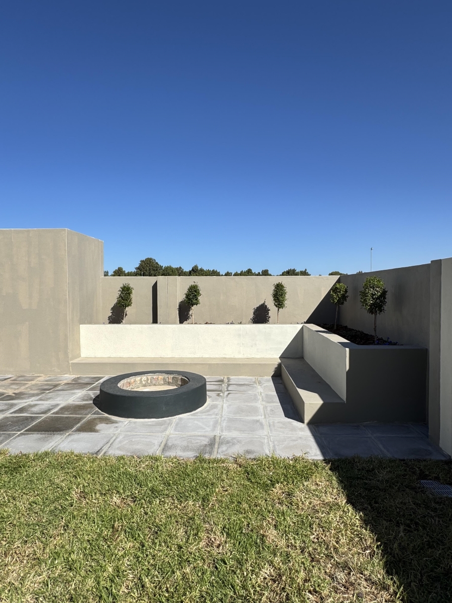 4 Bedroom Property for Sale in Sandown Western Cape